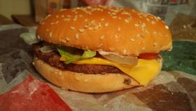 Сколько хранится бургер из Burger King в Лером